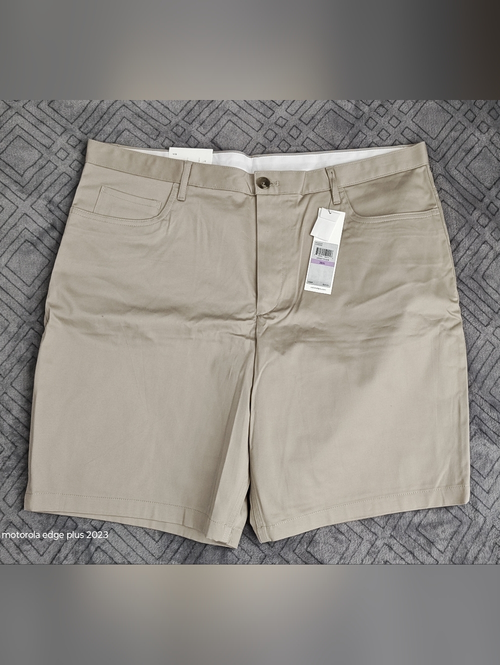 Calvin Klein Men's Light Khaki Flat-Front Stretch Shorts Size 38